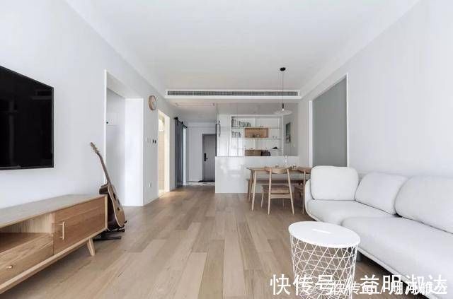 客厅|天才老公自装88㎡简约风婚房,客厅竟然隔出一间小书房,超实用