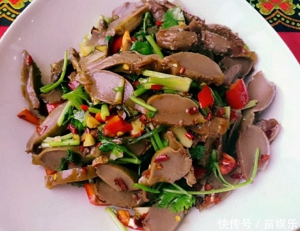 美容养颜|中年人想要身体好,要多吃三种美食,美容养颜,有益健康!