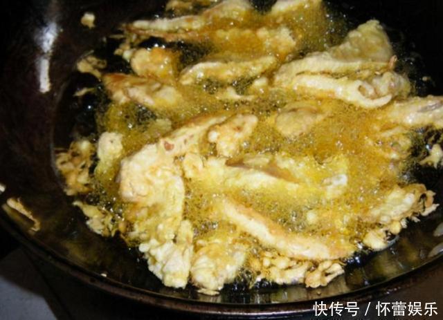 面糊|炸平菇，有人焯水有人直接下锅炸，都不对，如此做才正确，太香了