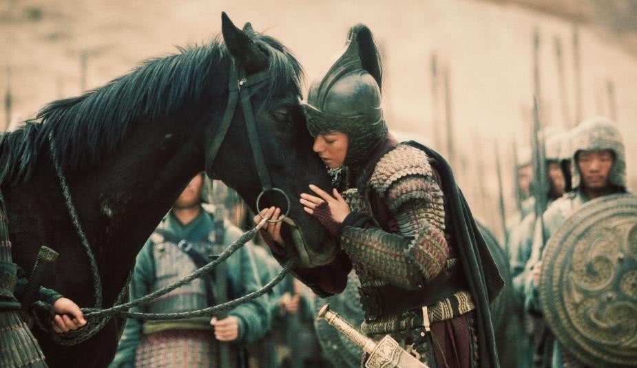 皇帝|木兰辞中的可汗和皇帝有什么区别,谁的权力更大!