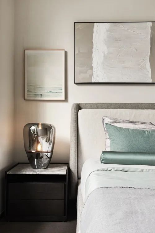 舒适|168㎡现代艺术宅,摈弃繁杂与浮夸,轻盈舒适的设计