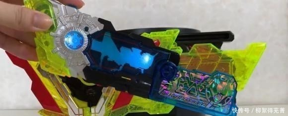 假面骑士零二变身过程公开零二升华钥造型独特,音效堪称完美!