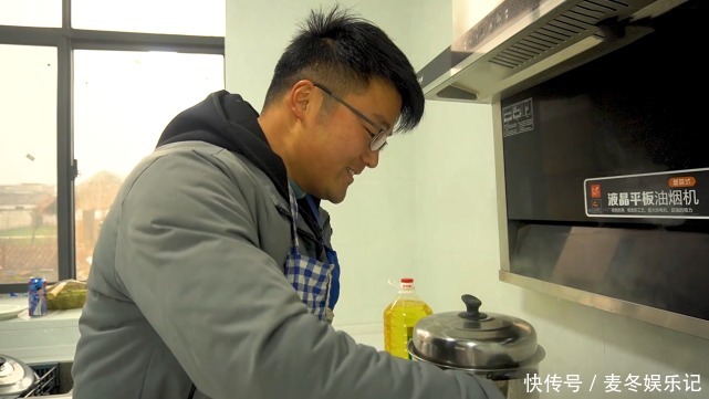 视频 徐大sao掉粉创新高,1天掉粉近1W,主要原因是套路太过