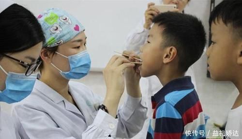 孩子|“你嘴巴好臭”,孩子因嘴臭被欺负,送医检查后取出的颗粒确实臭