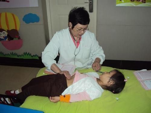 皓皓|双胞胎相继查出脾胃衰竭,医生:其中一个原因和家长有很大关系,及时止损