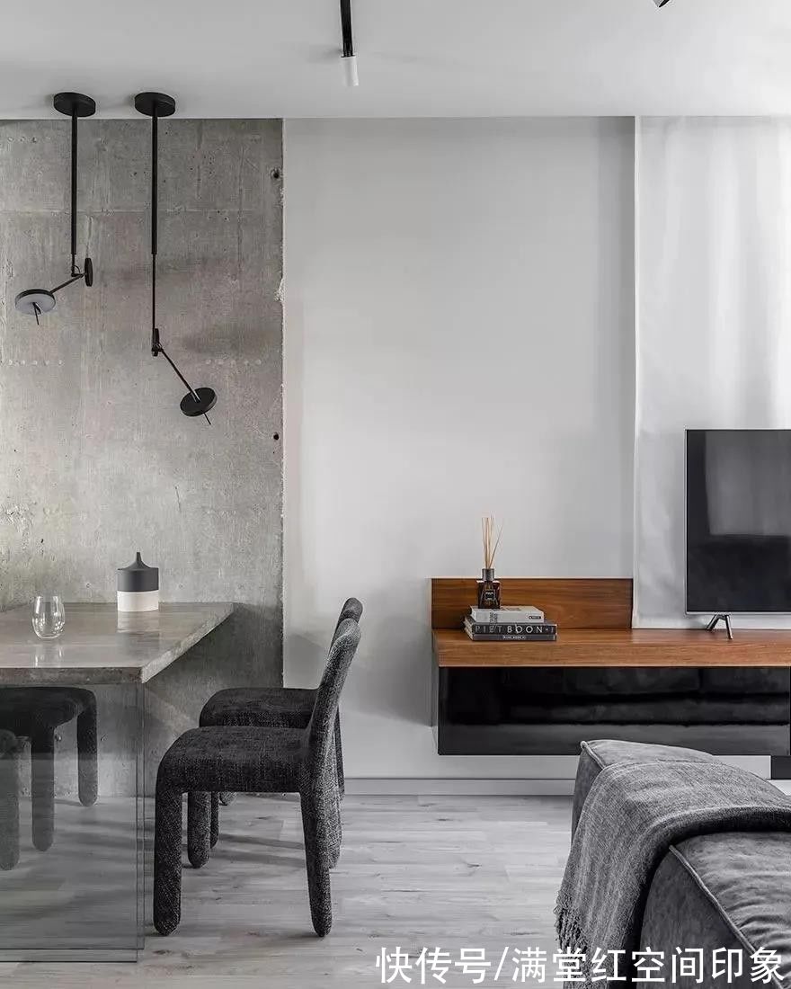 当代年轻人喜欢的风格,是你喜欢的风格吗?