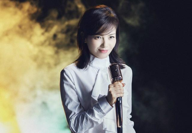 肖战官宣加盟《跨界歌王》,晒出和孙燕姿合照,追星小达人实锤了