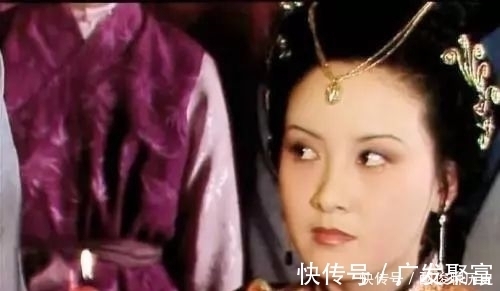 平儿|贾府的媳妇只凤姐口才好?她怼起人连凤姐也得道歉,黛玉只能脸红