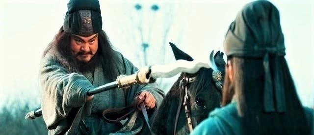 猛将|张飞一个杀猪卖肉的莽汉，怎么就突然变成了横扫千军的猛将？