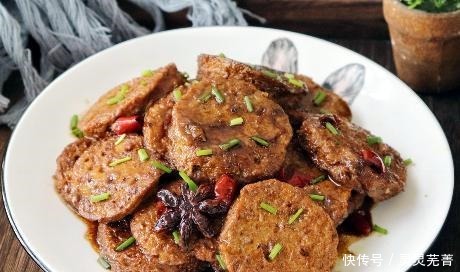 吃大鱼大肉不如吃素，蛋白高还补钙，5块钱一斤吃香了