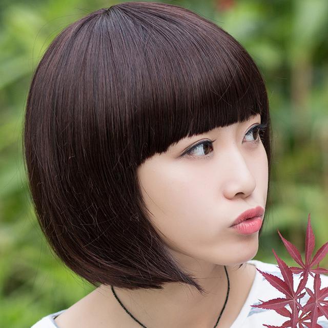 40岁以后女人别乱剪头,弄不好太老气,这8款发型让你年轻十岁