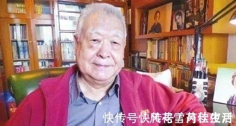 接地气!莫言游母校,90岁恩师送首打油诗,他当场回诗一首,水平高下立判