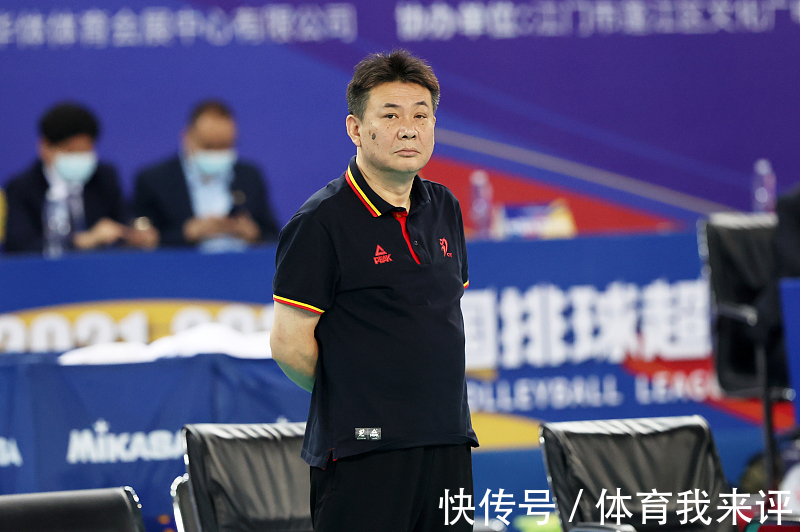 姚迪|中国女排成员集体告别:九位名将退役,丁霞选择新出路疑似告别国家队