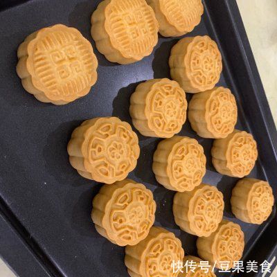 奶奶|我奶奶教我的月饼的技巧，一定要加它才好吃
