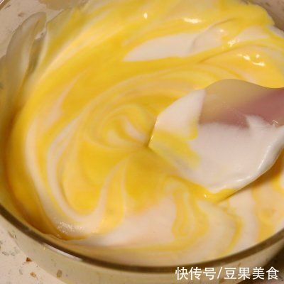 玉米油|#健康甜蜜烘焙料理#射手座星座蛋糕：蓝海蓝莓