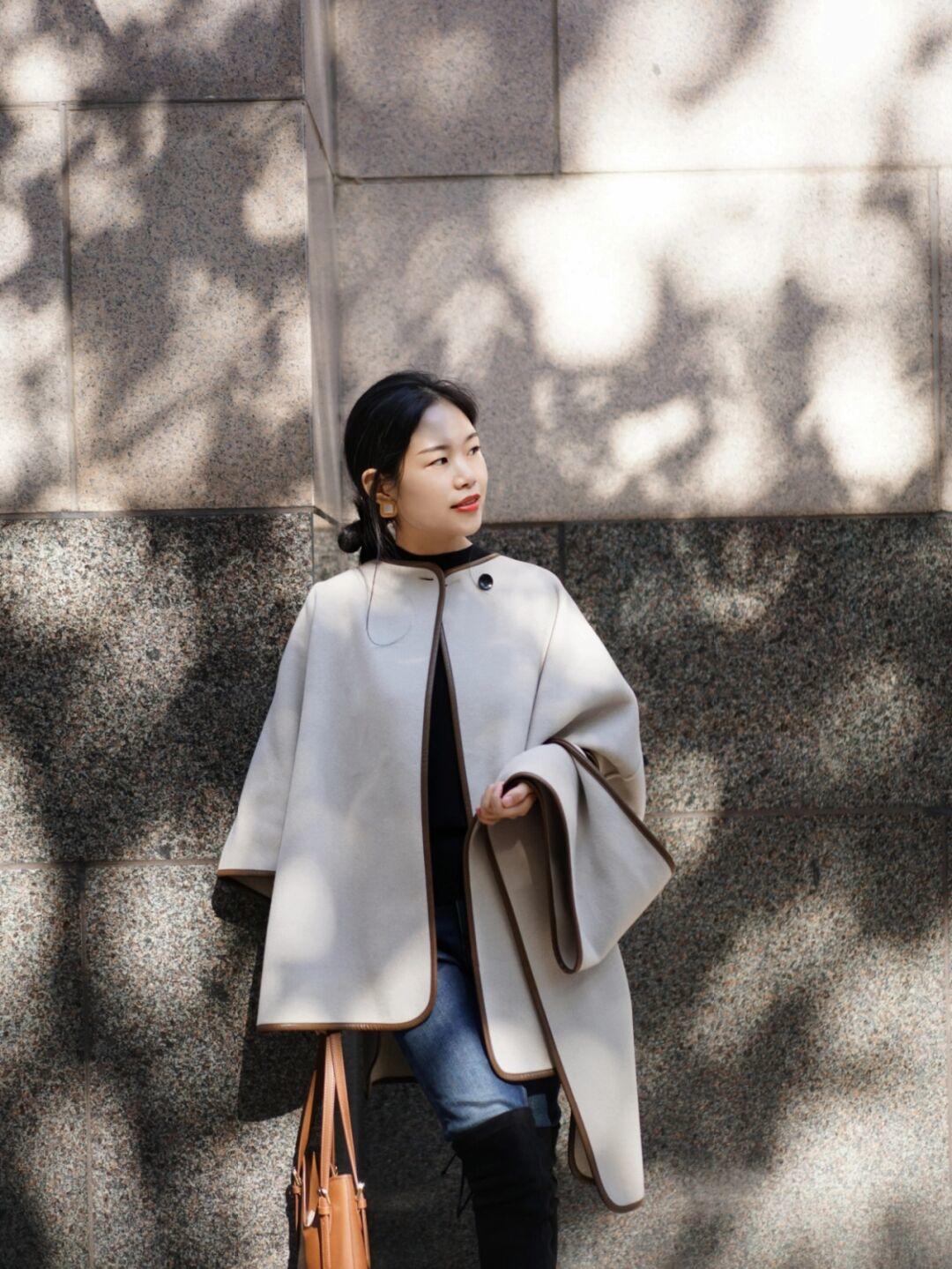 大衣|斗篷大衣才是冬季的最浪漫穿搭,借鉴4个实用款式,帮你赢得优雅