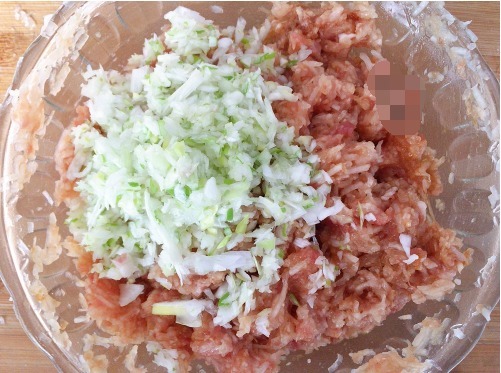 饺子|做萝卜馅饺子,万万不可焯水!教你一招,鲜香入味,营养不流失