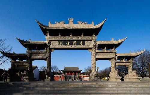 西安一座全国重点寺庙，是唐代著名的樊川八大寺之一