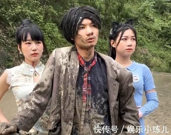 |农村卜跳拍搞笑段子走红全网,表演太有趣,每看一次笑一次