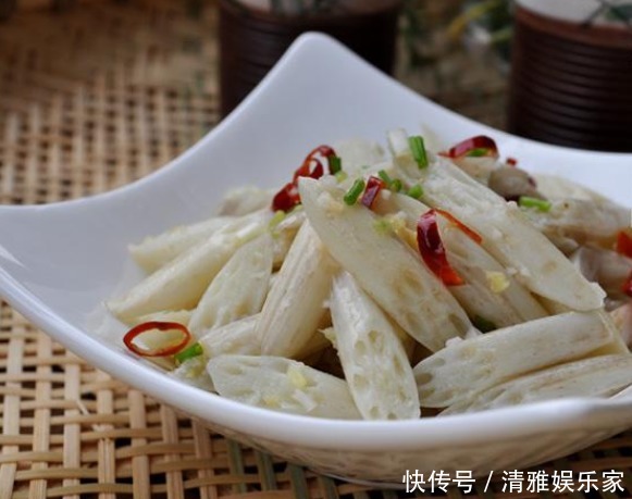 正确做法|凉拌藕片,先焯水是错的!大厨教你正确做法,藕鲜白脆嫩,不变黑