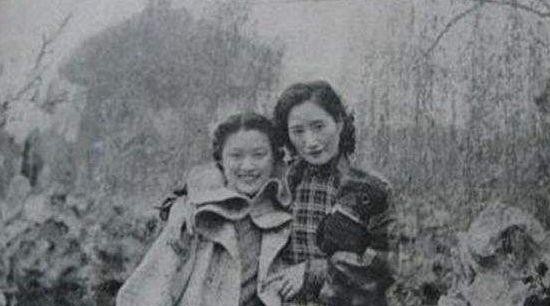 陆小曼豪门之女,娘家婆家都有钱,为何徐志摩死后,却穷困潦倒?