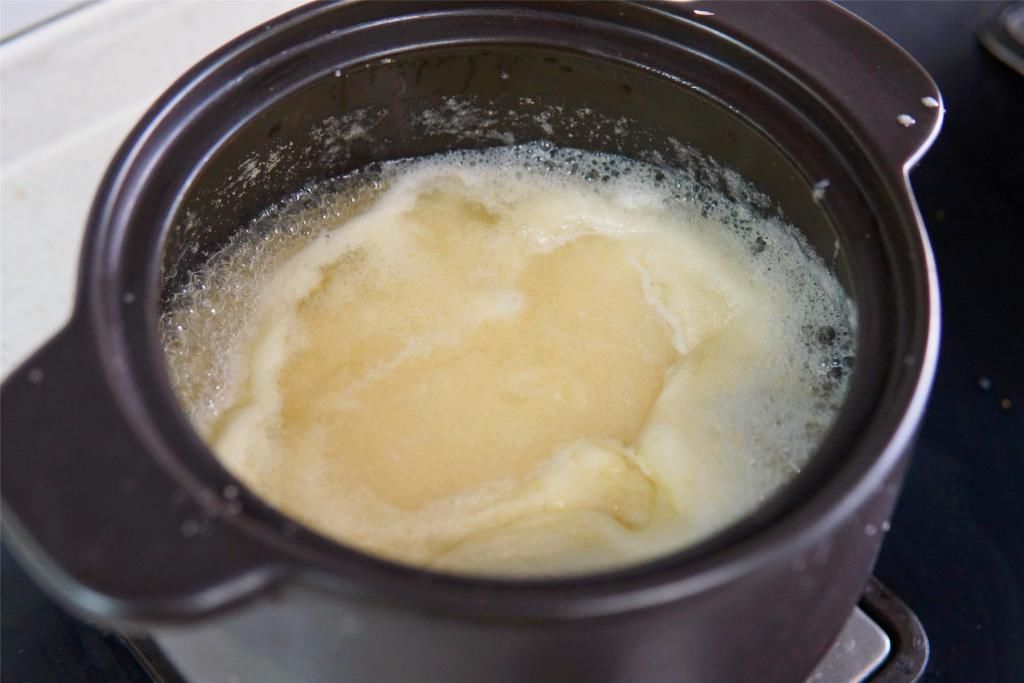 冬天|冬天室内干燥，多用这水果熬果酱喝，时间短很简单，润燥管用