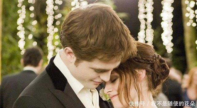 漂亮女人和“有味道”的女人，区别在哪里