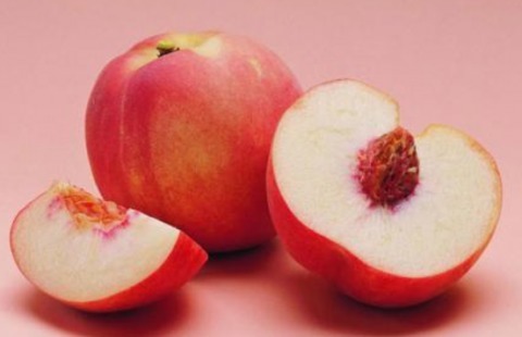 营养成分|夏季可以说是吃桃子的季节了,桃子营养非常丰富