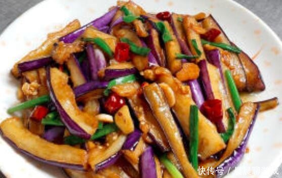 炒茄子,直接放油就错了,多加一步,茄子鲜香不油腻!