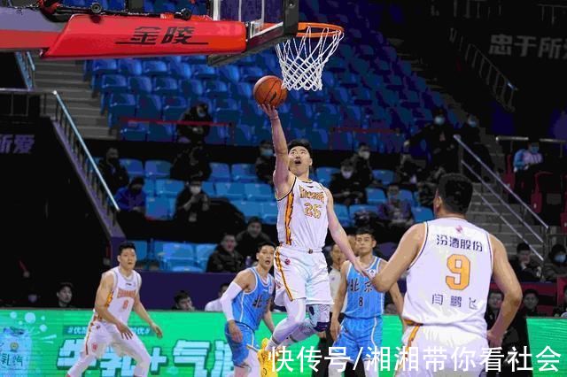 方硕|CBA常规赛山西队爆冷击败北京队