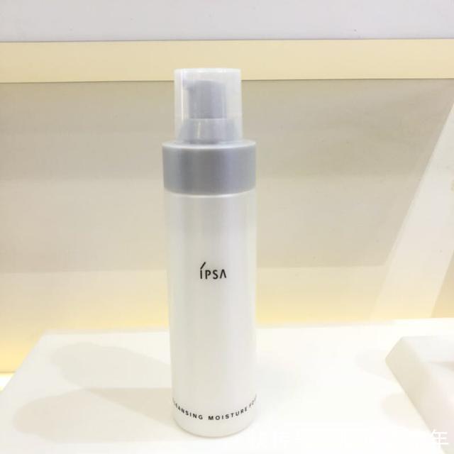 想要拥有白皙的好肌肤?这些洗面奶深层清洁,给肌肤SPA护肤体验