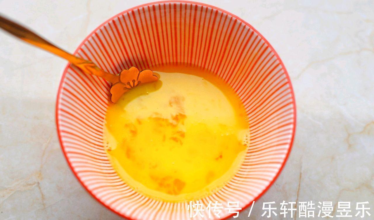 吐司|4片吐司，1个苹果，教你做好吃的苹果派，大人孩子吃不够