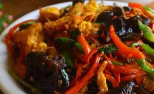 清香味浓鲜美嫩滑，特别开胃下饭，一盘菜能吃三碗饭