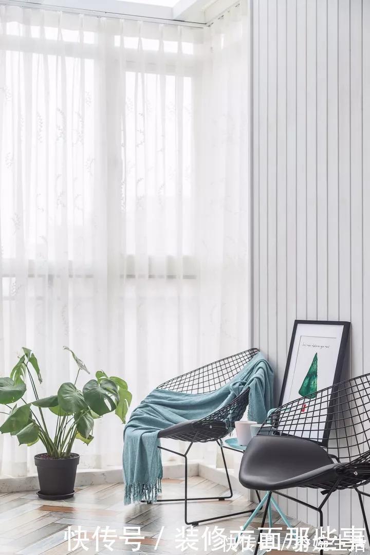 浴室柜|128平简约风,木色的浴室柜给卫生间增添一丝温度