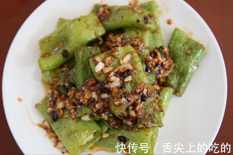 入味|做虎皮青椒,万不能直接倒油,提前多做1步,起皮还入味,真下饭