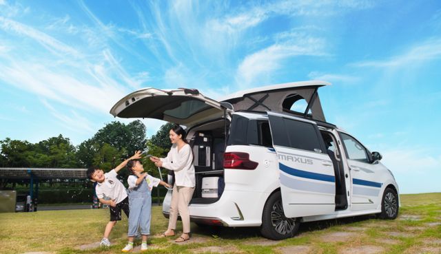 房车|30来万还选GL8跟奥德赛?买辆MPV外观的房车不香吗?