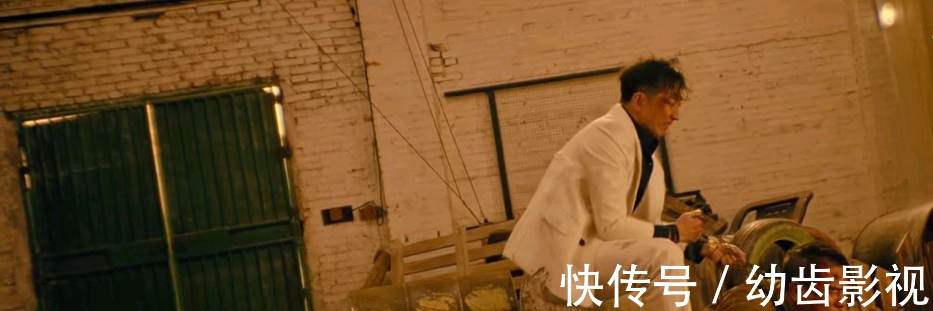 抄袭韩国电影，卖着老旧情怀，陈小春的这部网大，差评如潮！