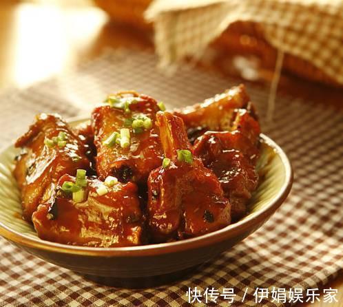 降压|女性到了中年,推荐常吃三种美食,健脑补血,降压减脂,缓解疲劳