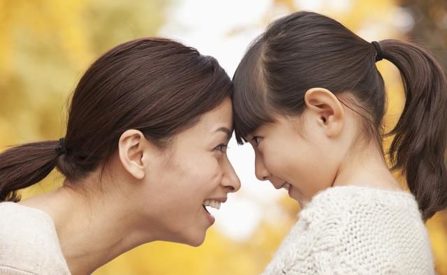 宝妈|娃早说话和晚说话，智商有区别？一张幼儿语言发育表，不妨参照下