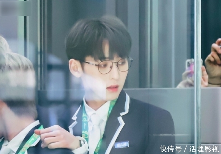 失踪人口 “失踪人口”回归,唐九洲换头像表白粉丝,会录制《名学4》吗?