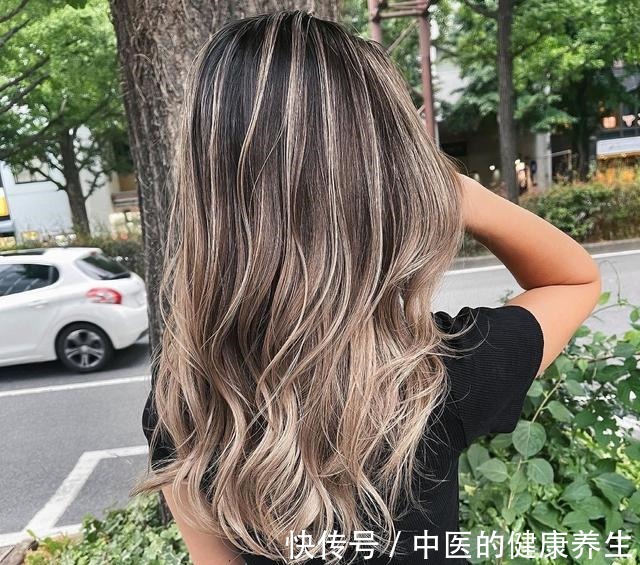 老气 30多到50多岁的女性,发型就选这14款,减龄时尚显气质!