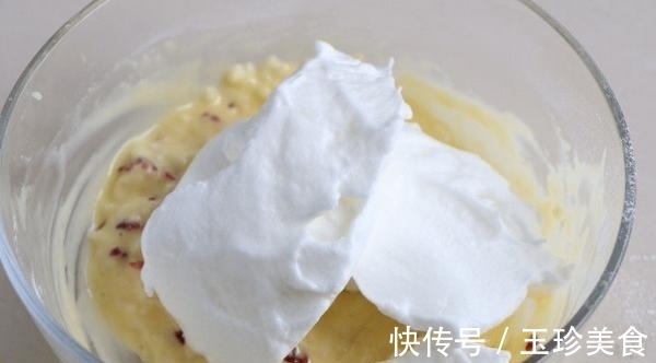 剩米饭不要浪费，还能做成蛋糕，不炒不煎，容易上手