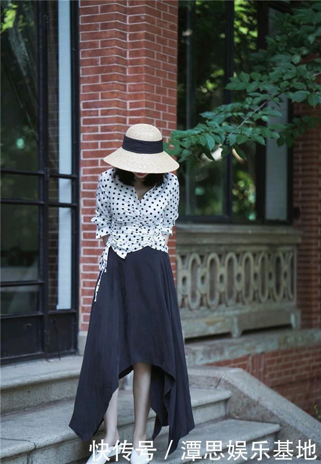 今年流行穿“半身裙”,上衣这样搭才是真的美,像三木一样有气质