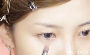 mm|不会化妆mm来吧?化妆大师教你们化个漂亮的女神妆,做个女神吧