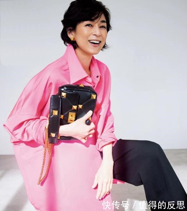 大女人风 穿衣显贵由什么决定大女人风的“讲究穿搭”,又美又飒真喜欢!