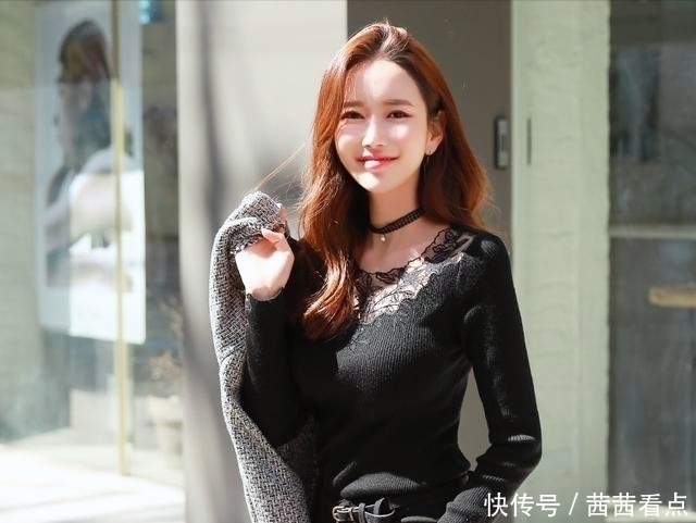 美女写真:气质优雅的温柔美女,一笑倾城