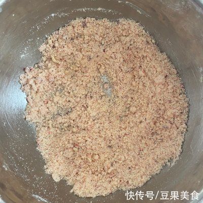  让人闻香止步的#安佳一口“新”年味#草莓魔法棒