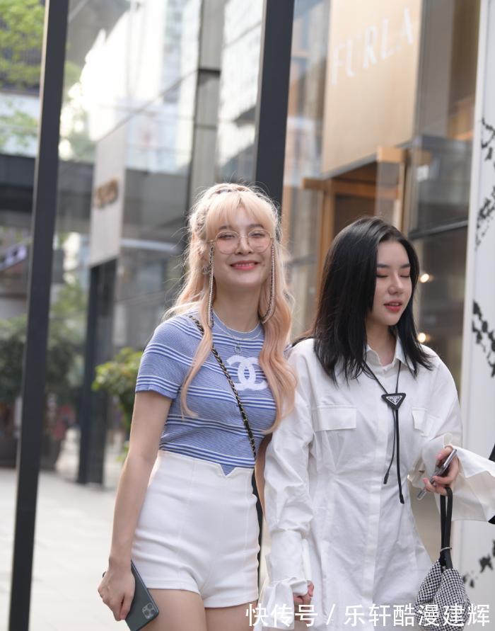 造型|微胖女生的清凉穿搭,既修身又有个性,让造型轻松变好看