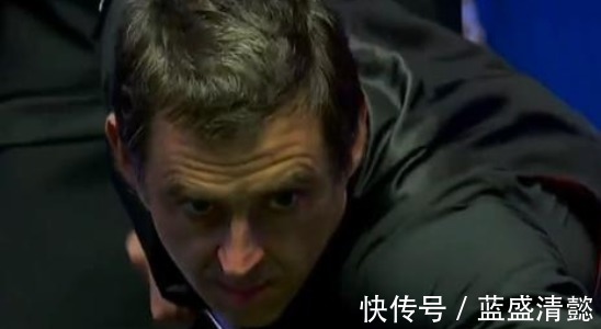 希克斯|火箭般的速度，85-12，奥沙利文轻松赢下第一局，淡定喝上一口水！