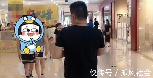 黄小花|奶爸“小鸟依人”式抱娃火了,这是我见过最豪华的“移动软卧”了